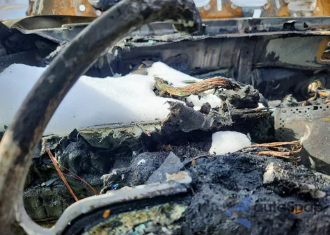 2019 Kia Sportage Lx z USA, uszkodzony, nr VIN KNDPMCAC3K7550235